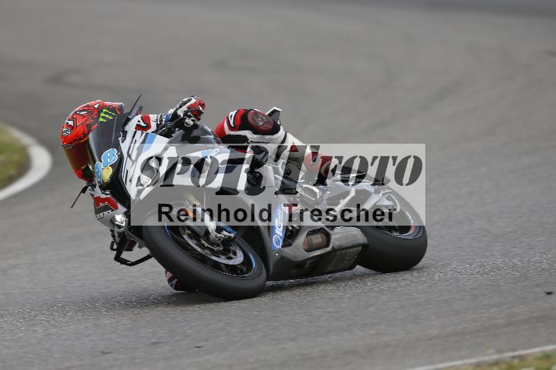 /09 19.04.2026  Caremotion get faster ADR/Gruppe rot/98